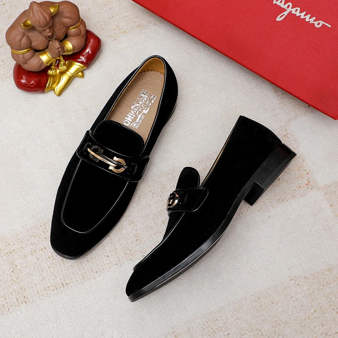 Men's shoes 💰600 🕷🕷🐂【Ferragamo】 Popular fashionable casual shoes🇨🇳Official website counter 1:1 production, original mold opening💯Good quality visible, imported high-end first-layer pebbled calfskin, water-dyed🐂leather lining🌿very clear texture, high-quality waterproof, non-slip and wear-resistant outsole🎋high quality and low price, truly handmade🍓, 3 colors available! Code number 38-44 (45. To be customized)